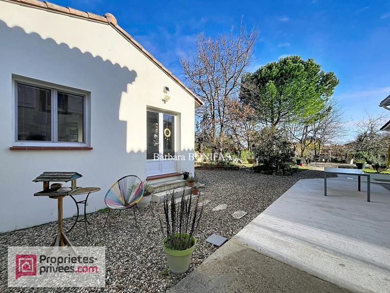 Maison - 230 m² - 7 pièces