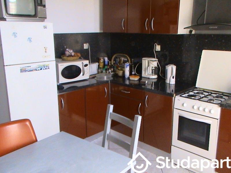 Chambre - 15 m² - 1 pièce