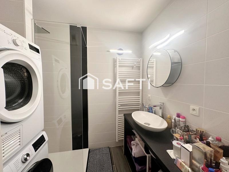 Appartement - 96 m² - 4 pièces