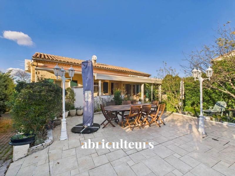 Maison ancienne - 232 m² - 8 pièces