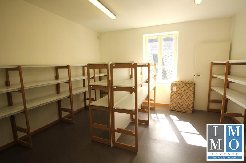 Local commercial - 176 m²