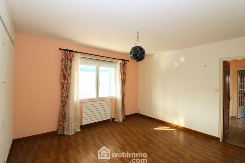 Maison - 143 m² - 7 pièces