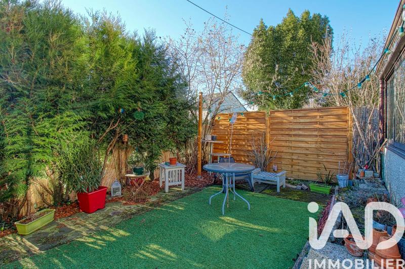 Maison - 151 m² - 8 pièces