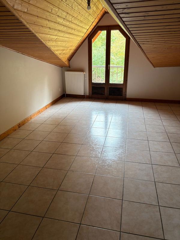 Maison - 95 m² - 3 pièces