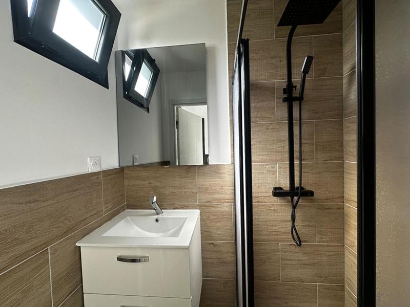 Appartement - 64 m² - 1 pièce