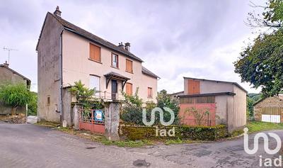 Maison - 97 m² - 5 pièces