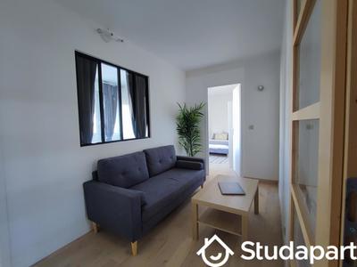 Chambre - 9 m² - 1 pièce