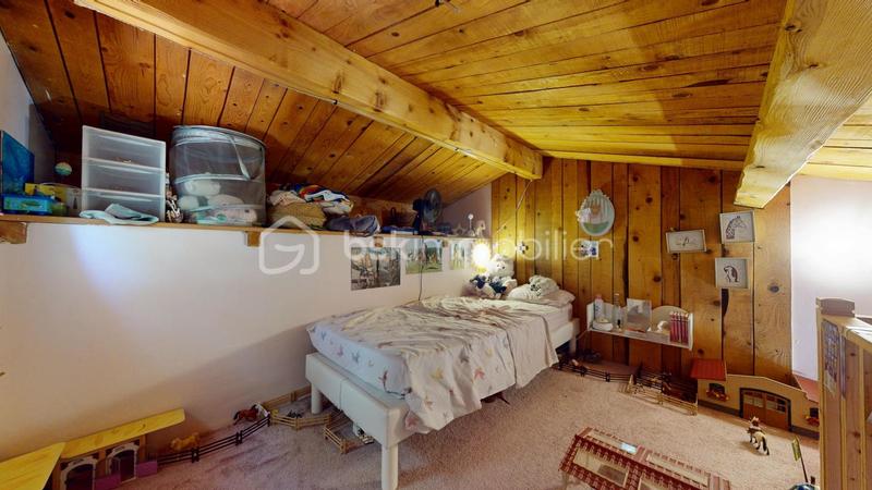 Maison traditionnelle - 136 m² - 5 pièces