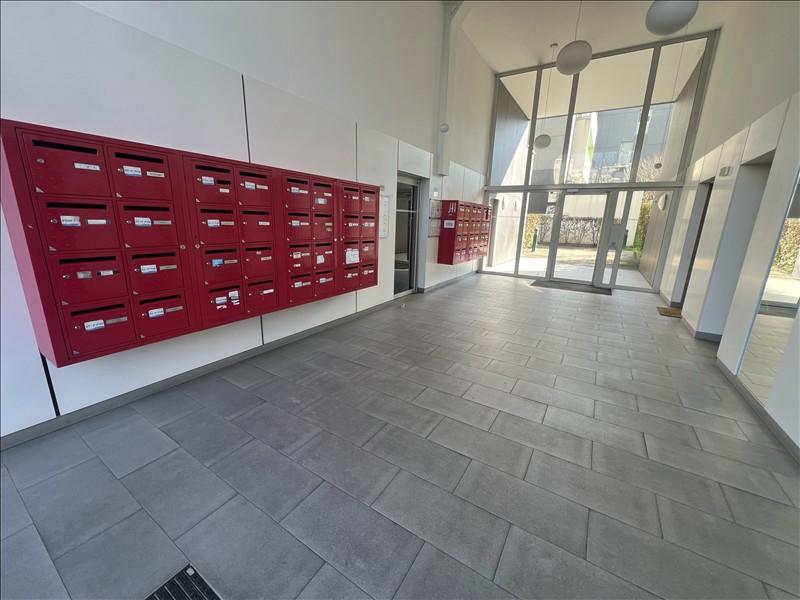 Studio - 28 m² - 1 pièce