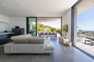 Maison - 167 m² - 8 pièces