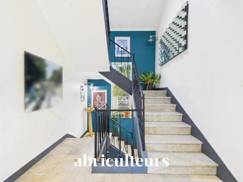 Appartement ancien - 230 m² - 9 pièces