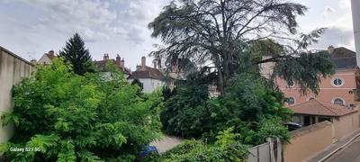 Appartement - 143 m² - 5 pièces