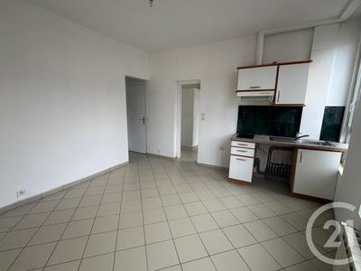 Appartement - 30 m² - 2 pièces