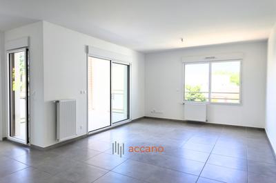 Appartement - 92 m² - 4 pièces