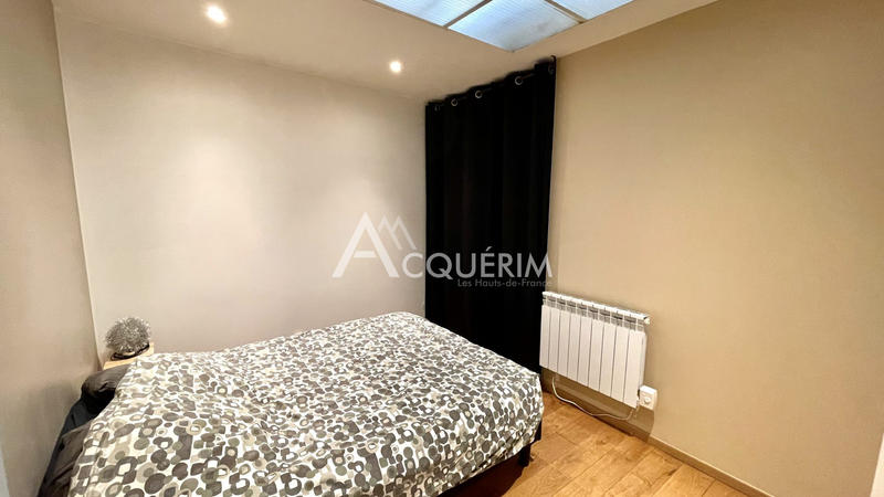 Loft - 100 m² - 4 pièces