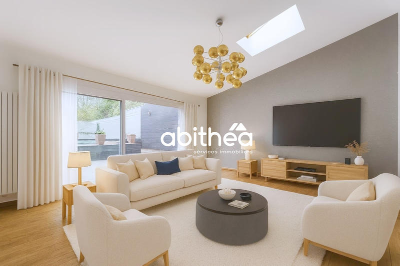 Maison - 152 m² - 8 pièces