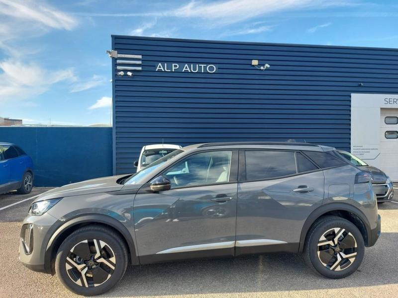 Peugeot 2008 II 100 ch Allure / Pack Navigation Access vision 3 695 km