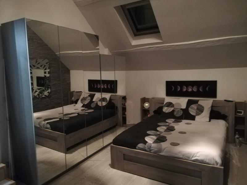 Corps de ferme - 400 m² - 10 pièces