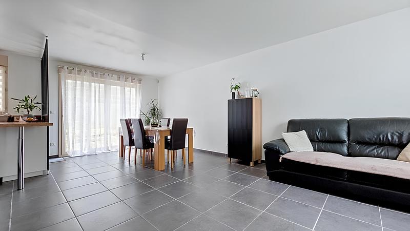 Maison - 100 m² - 5 pièces