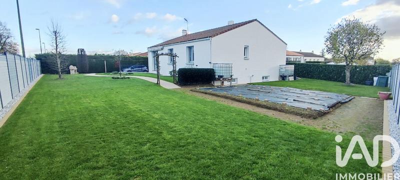 Maison - 99 m² - 5 pièces