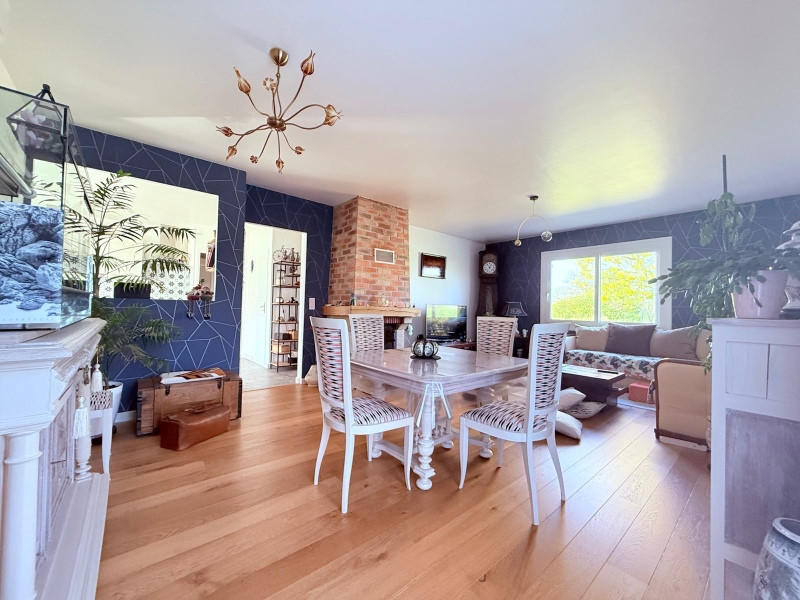 Maison - 144 m² - 6 pièces