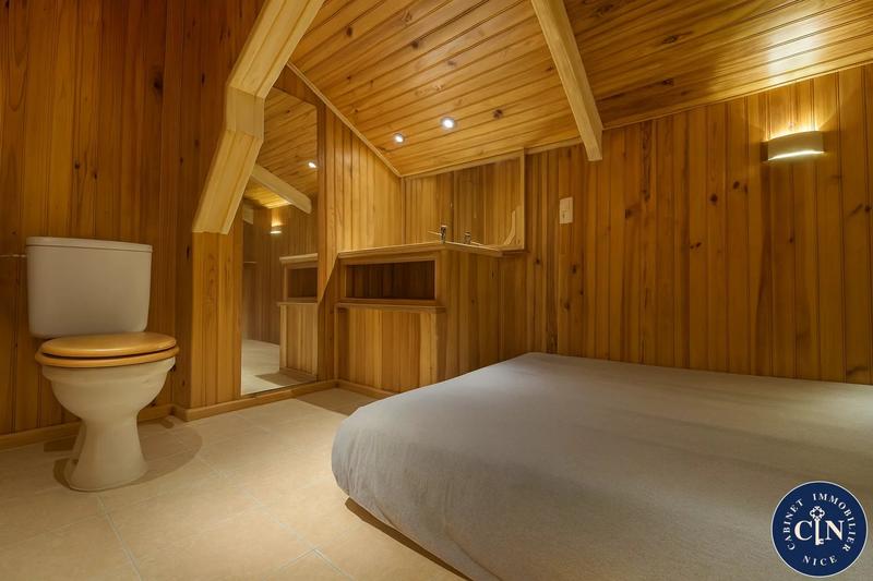 Appartement - 81 m² - 3 pièces