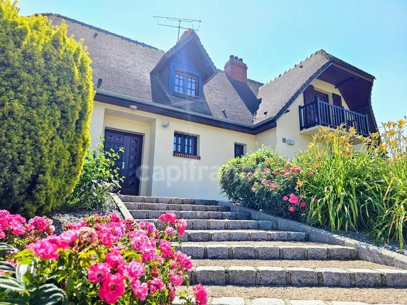 Pavillon - 135 m² - 6 pièces