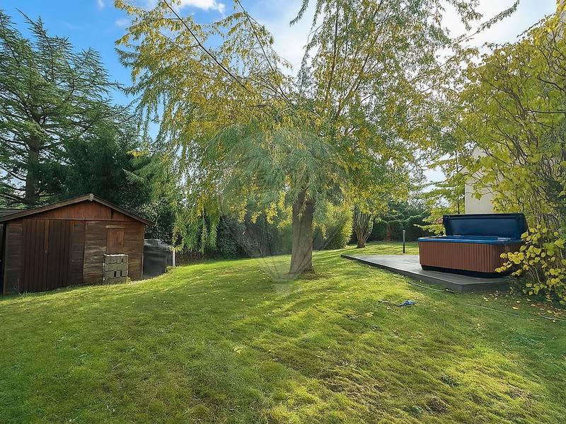 Maison - 142 m² - 6 pièces