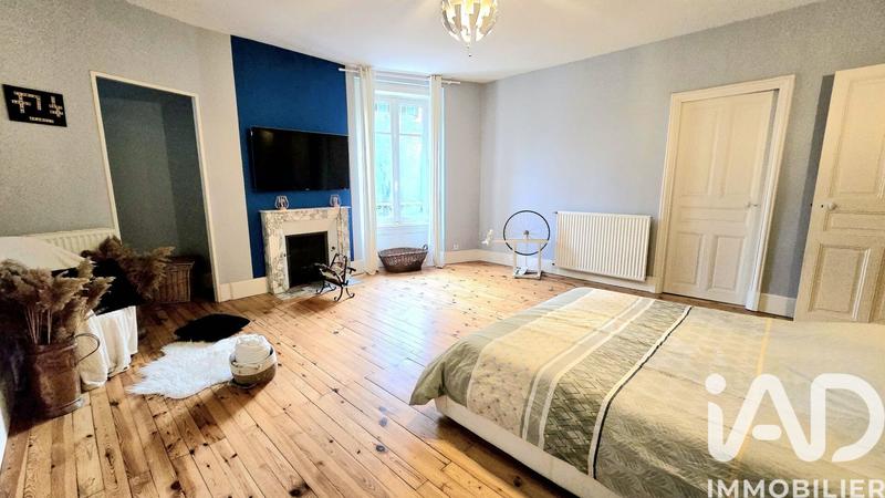 Maison de campagne - 340 m² - 8 pièces