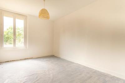 Maison - 101 m² - 5 pièces