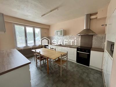 Maison - 167 m² - 7 pièces