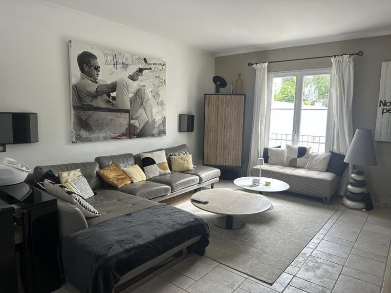 Maison - 190 m² - 8 pièces