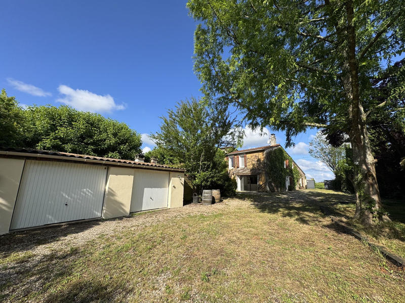 Maison - 137 m² - 5 pièces