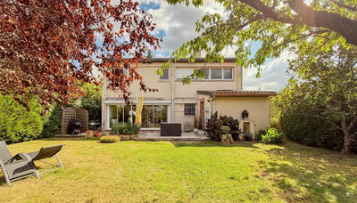 Maison - 142 m² - 5 pièces