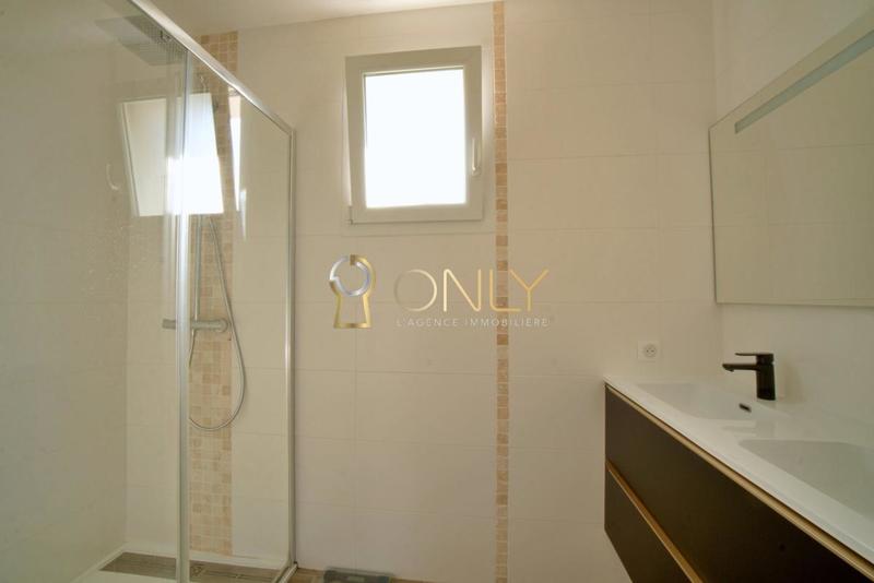 Maison - 168 m² - 6 pièces