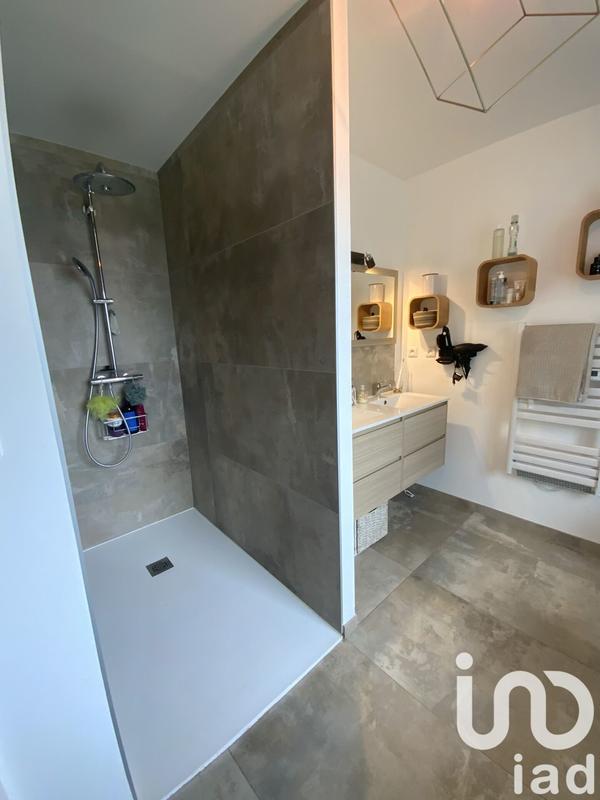 Maison - 195 m² - 5 pièces