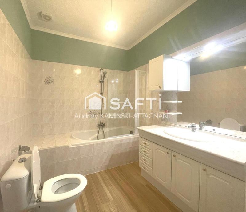 Maison de maîtres - 375 m² - 11 pièces