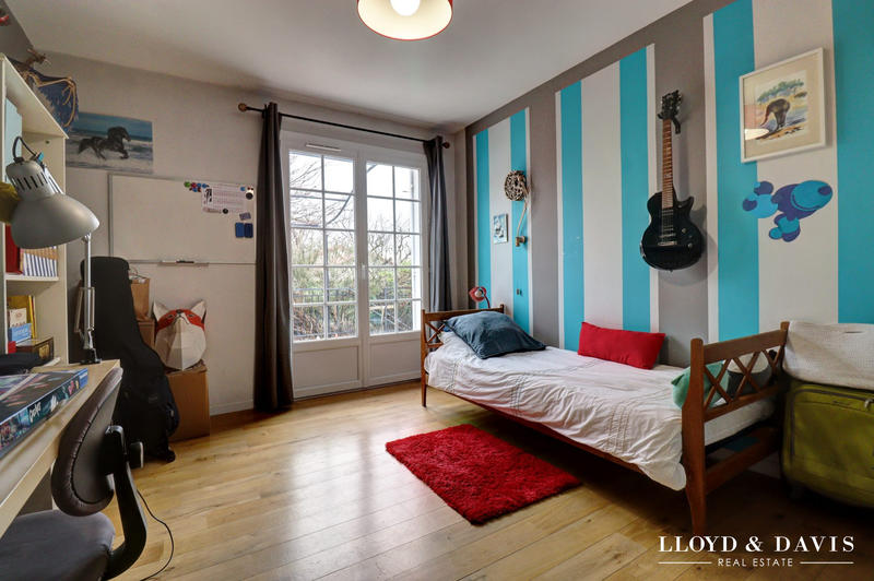 Maison - 152 m² - 6 pièces