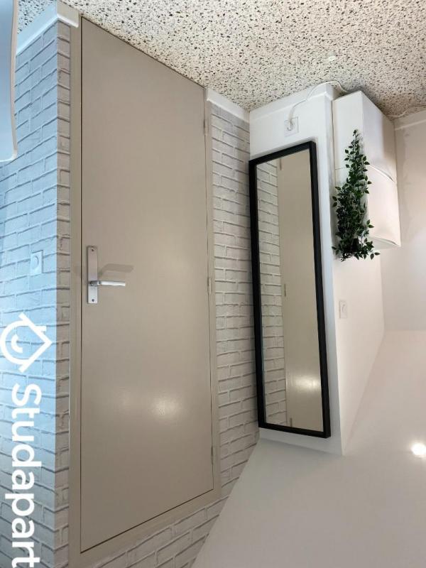 Chambre - 8 m² - 1 pièce