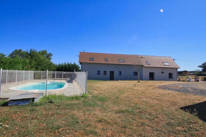 Longère - 167 m² - 11 pièces