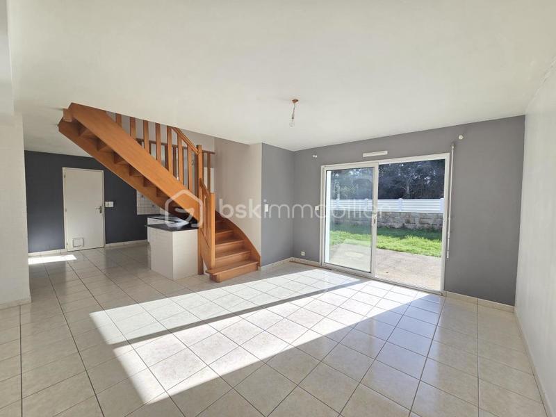 Maison traditionnelle - 91 m² - 6 pièces