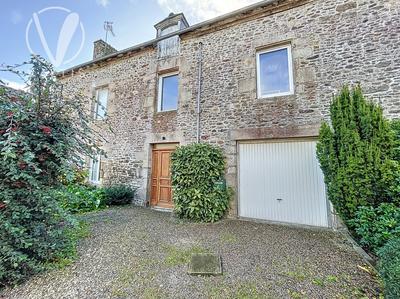 Maison - 121 m² - 5 pièces