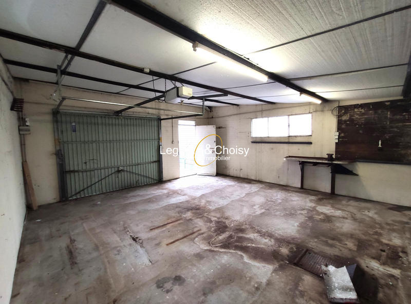 Parking / Garage - 30 m²