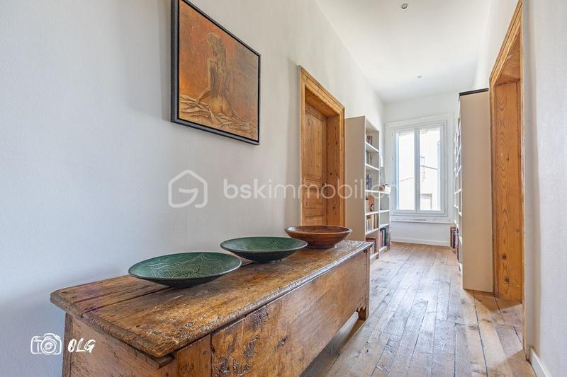 Maison de maîtres - 240 m² - 7 pièces