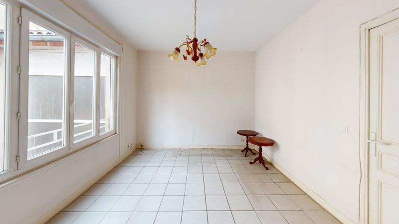 Immeuble - 136 m² - 6 pièces