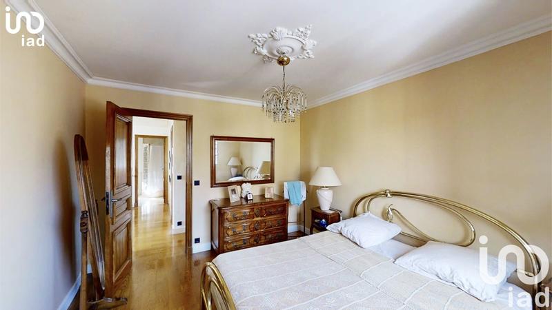 Maison - 153 m² - 7 pièces