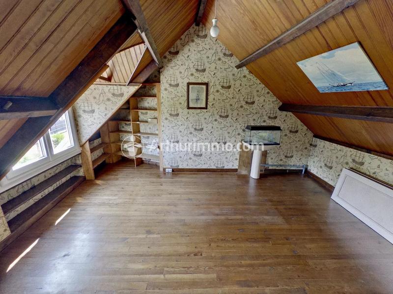 Maison - 151 m² - 6 pièces