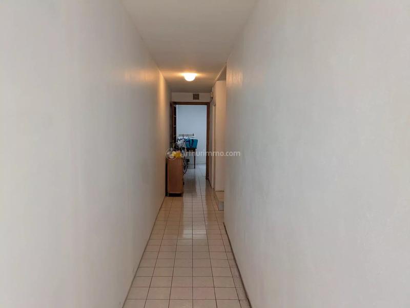 Immeuble - 180 m² - 7 pièces