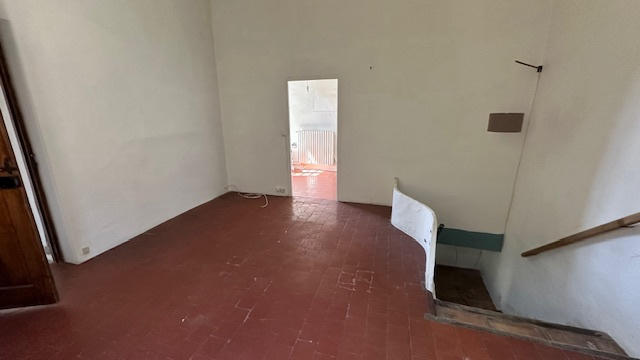 Maison - 220 m² - 8 pièces