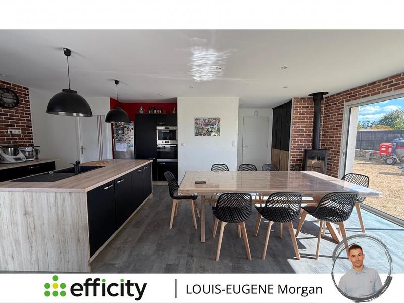 Pavillon - 136 m² - 7 pièces